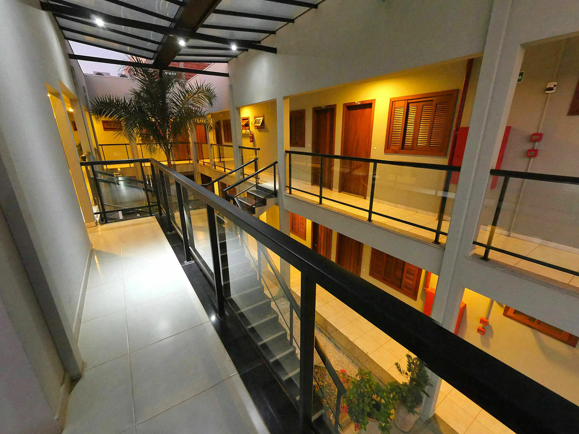 Clh Suites Bonito Centro Екстериор снимка